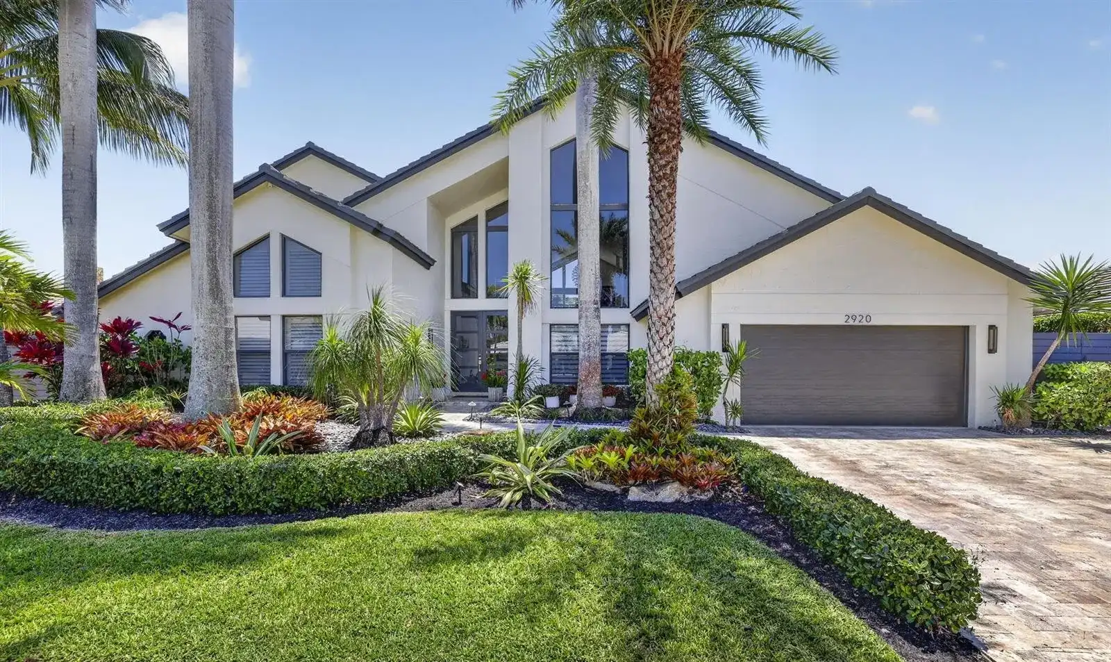 2920 NE 47th Street, Lighthouse Point FL 33064