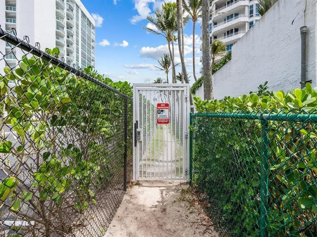 1461 S Ocean Boulevard # 107, Lauderdale By The Sea FL 33062 photo 4