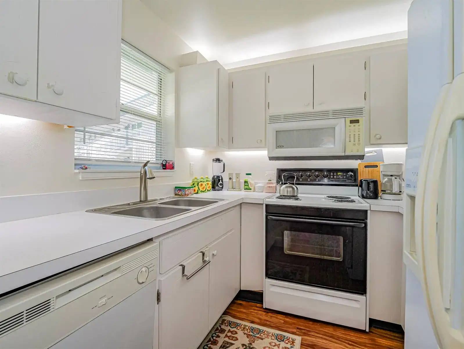 2800 Indian River Boulevard # 4r, Vero Beach FL 32960 photo 4