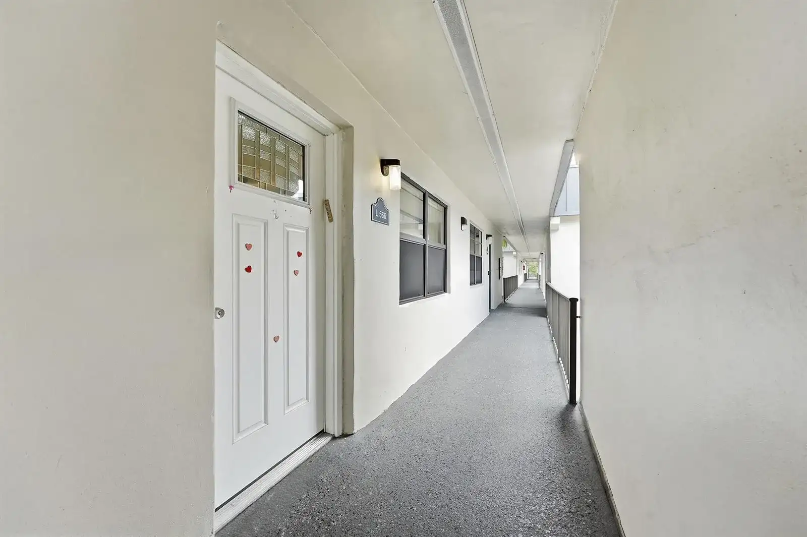 566 Piedmont L, Delray Beach FL 33484 photo 3