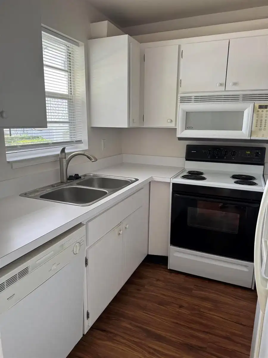 2800 Indian River Boulevard # 4r, Vero Beach FL 32960 photo 5