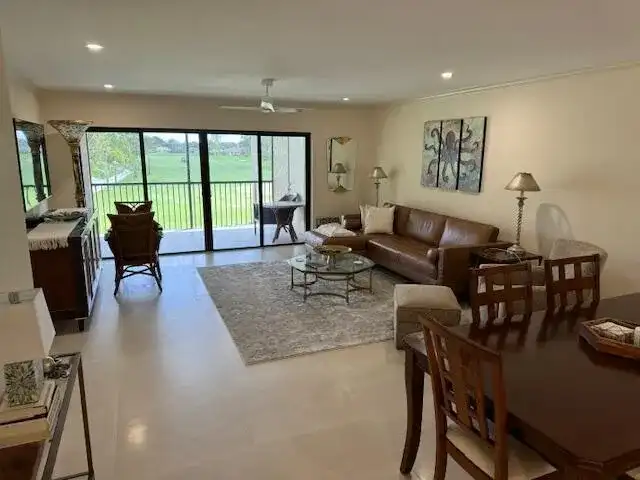13403 Touchstone Place # 203, Palm Beach Gardens FL 33418