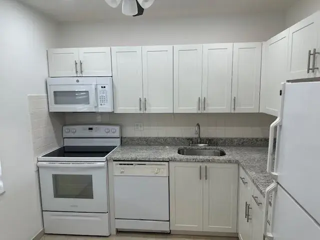 7805 W Atlantic Boulevard # 202, Margate FL 33063