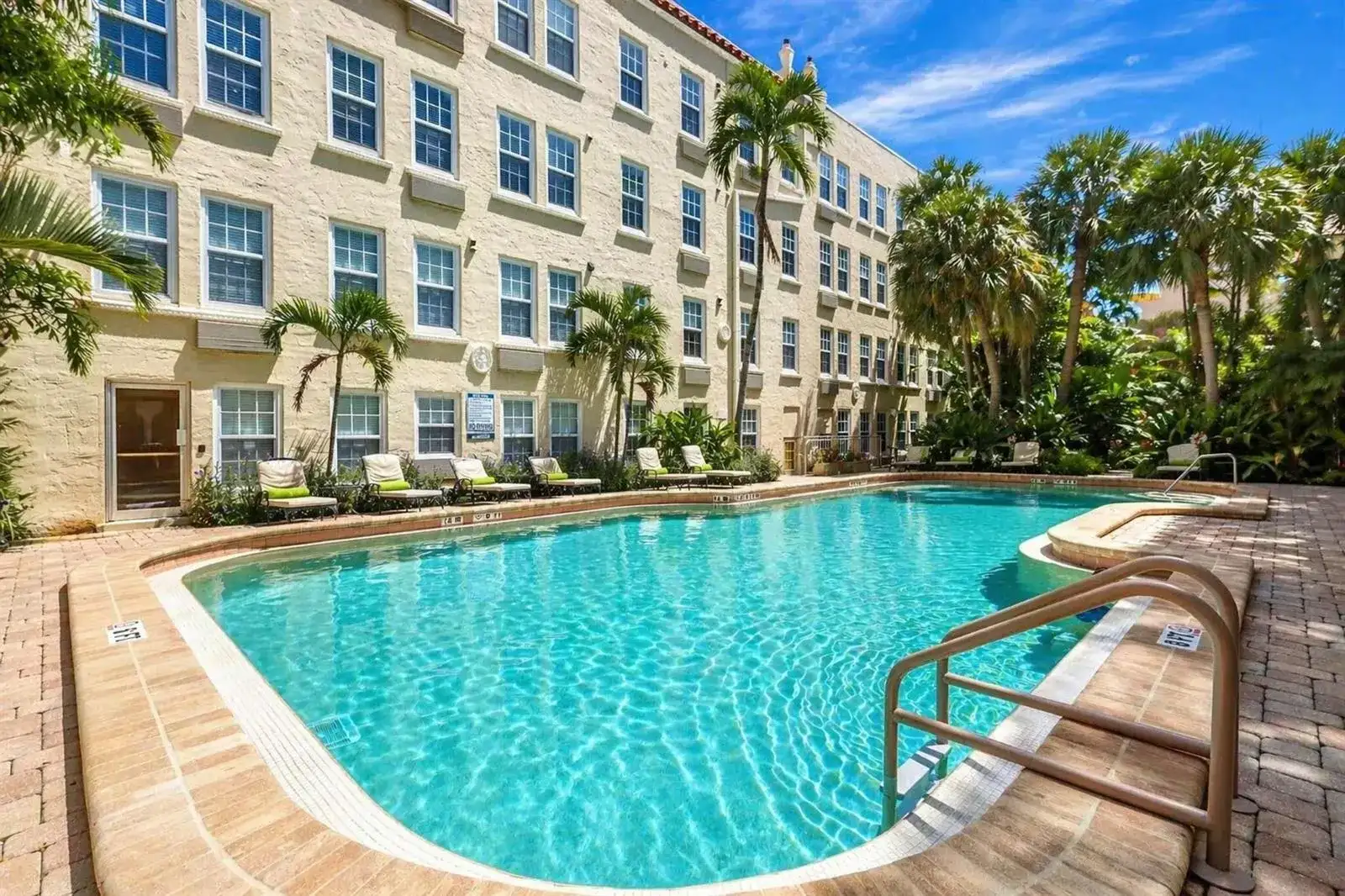 235 Sunrise # 3244, Palm Beach FL 33480 photo 4
