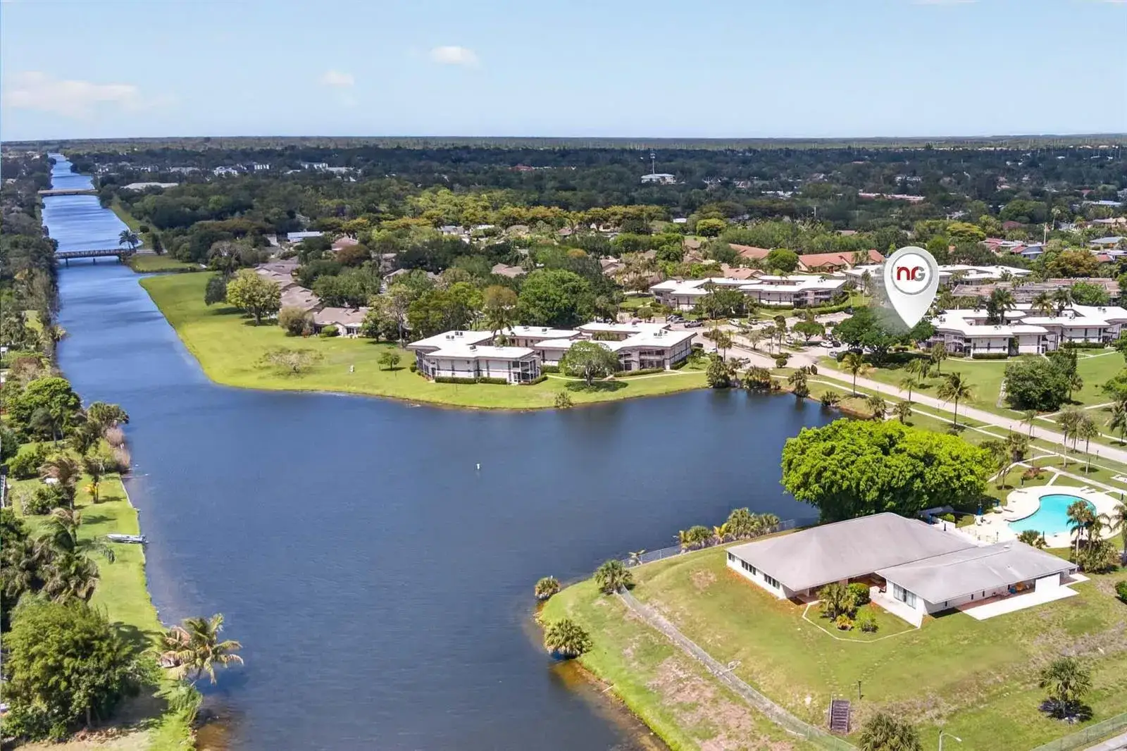 3 Greenway Vlg N # 210, Royal Palm Beach FL 33411