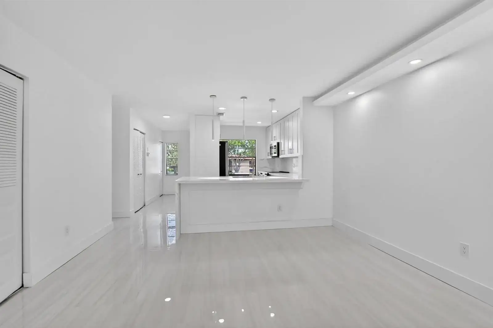9272 Vista Del Lago # 28f, Boca Raton FL 33428 photo 4