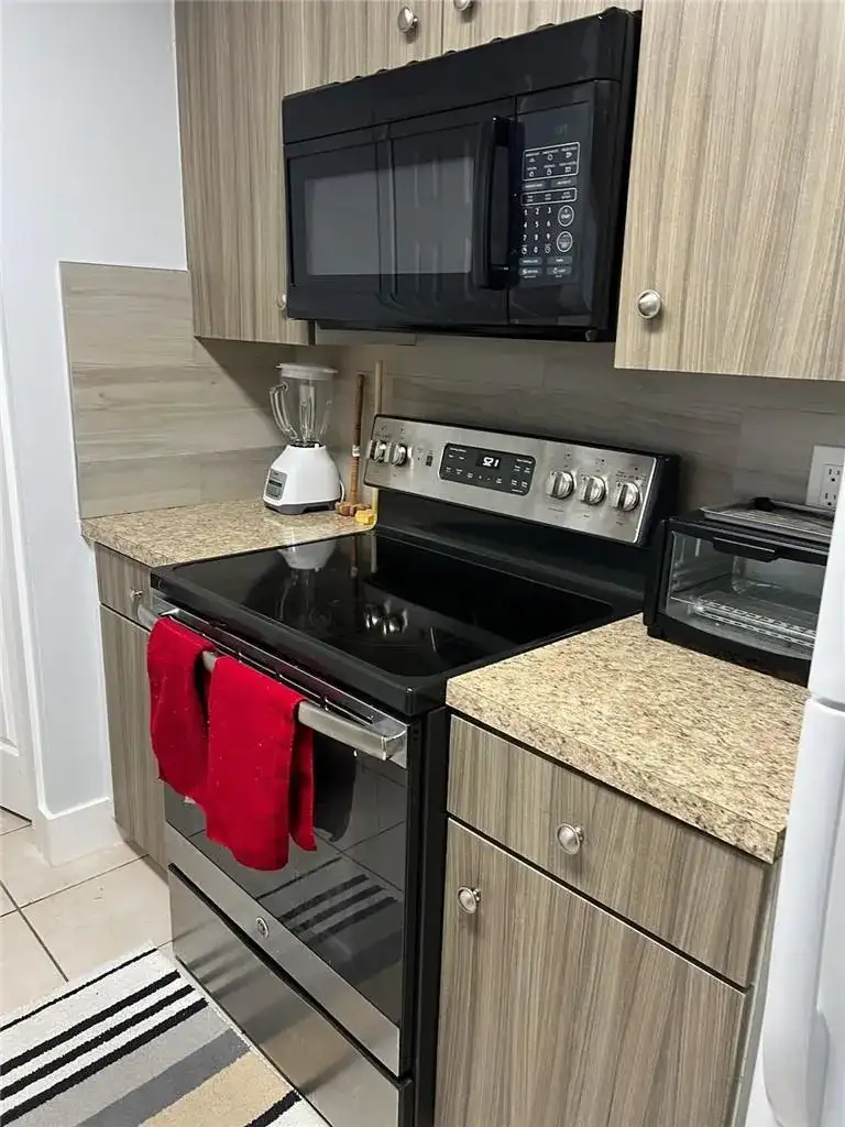 8657 SW 5th Street # 108, Pembroke Pines FL 33025 photo 5