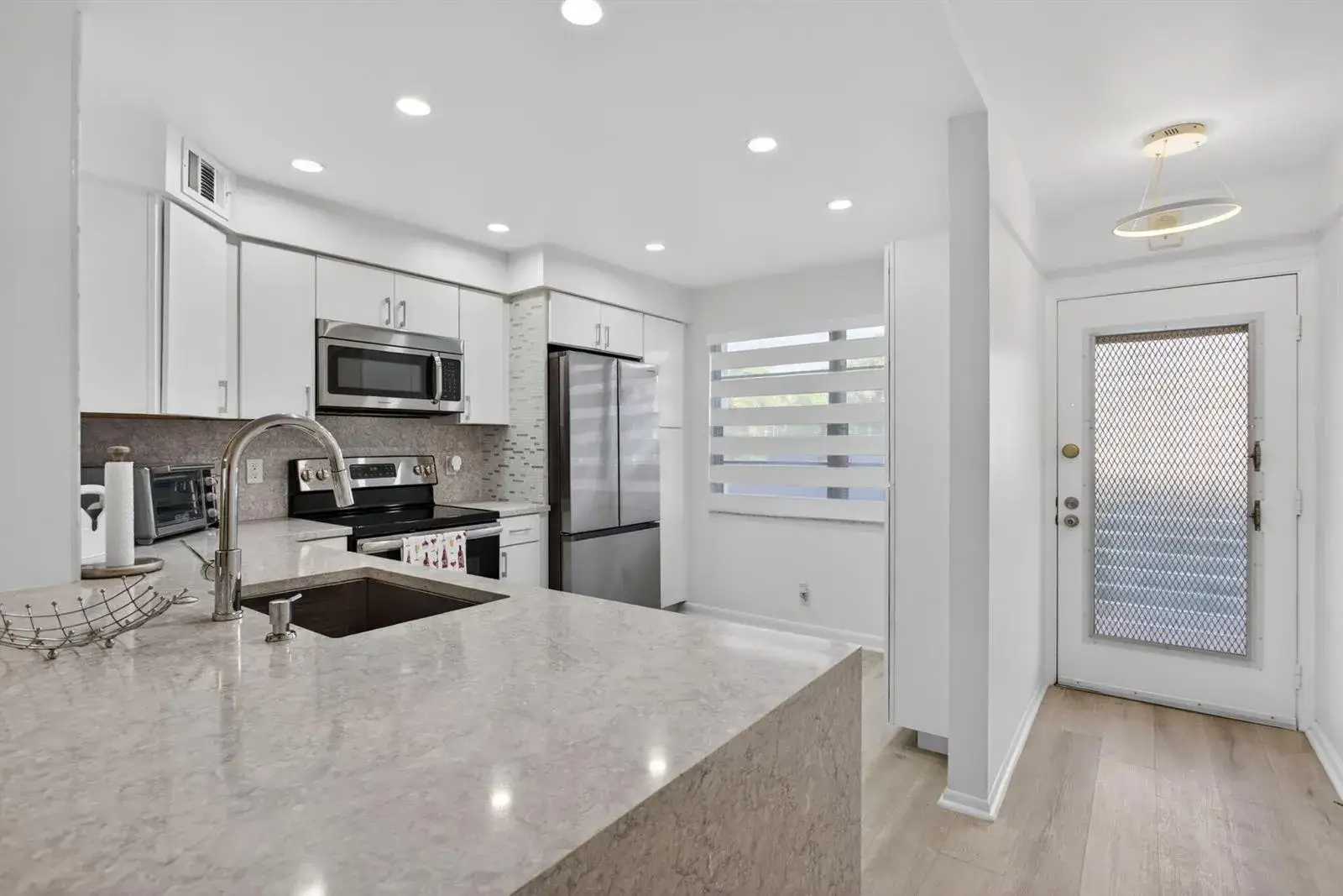 3201 Portofino Point # F1, Coconut Creek FL 33066