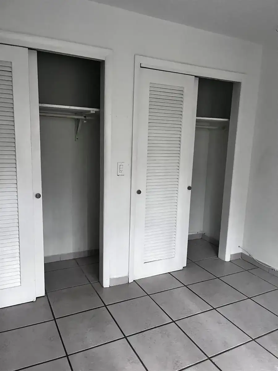 4209 S Olive Avenue, West Palm Beach FL 33405 photo 3