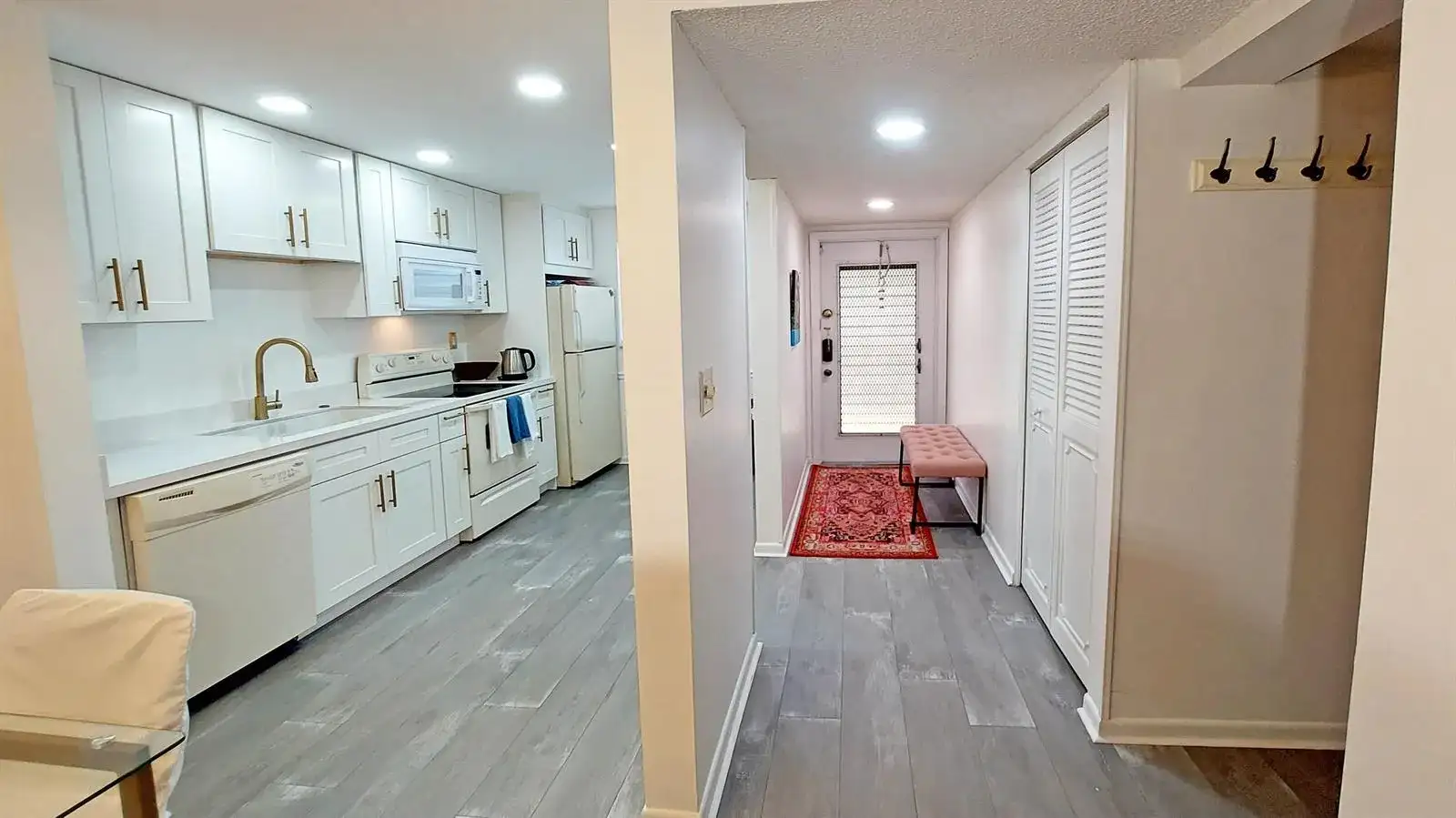 367 S Federal Highway # C221, Deerfield Beach FL 33441 photo 4