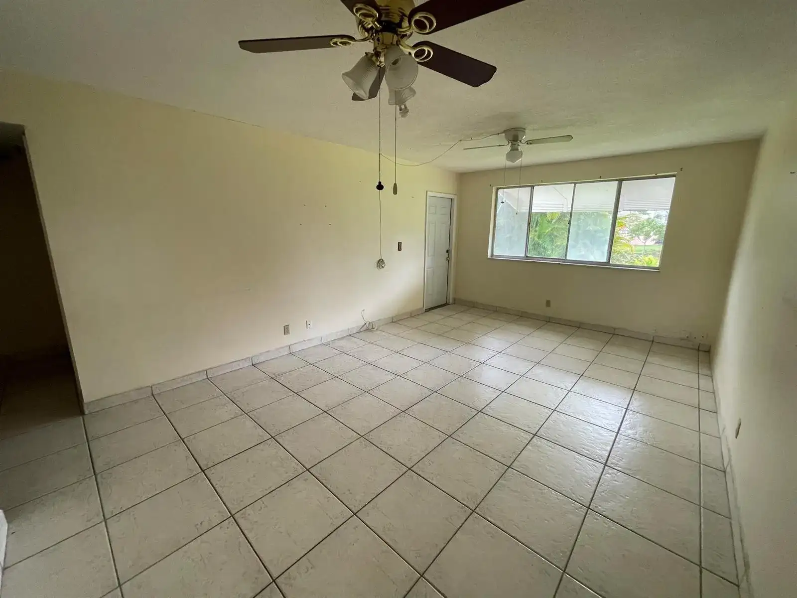 2606 Garden Drive S # 107, FL 33461 photo 5