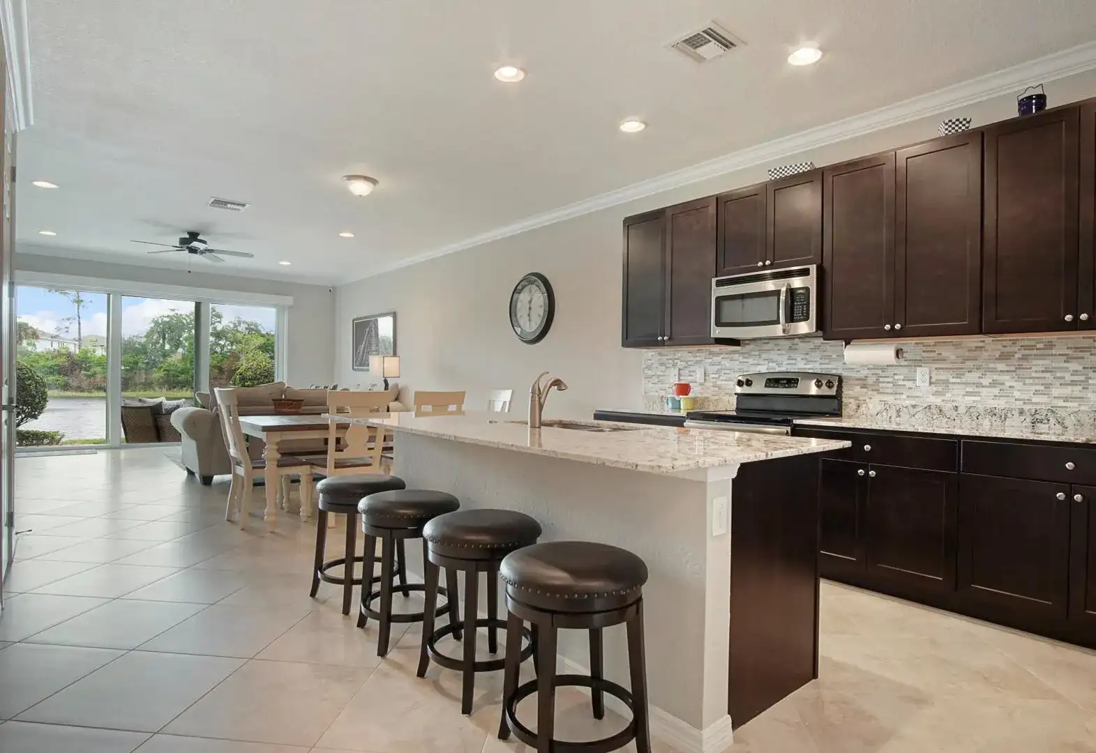 638 SW Glen Crest Way, Stuart FL 34997 photo 5