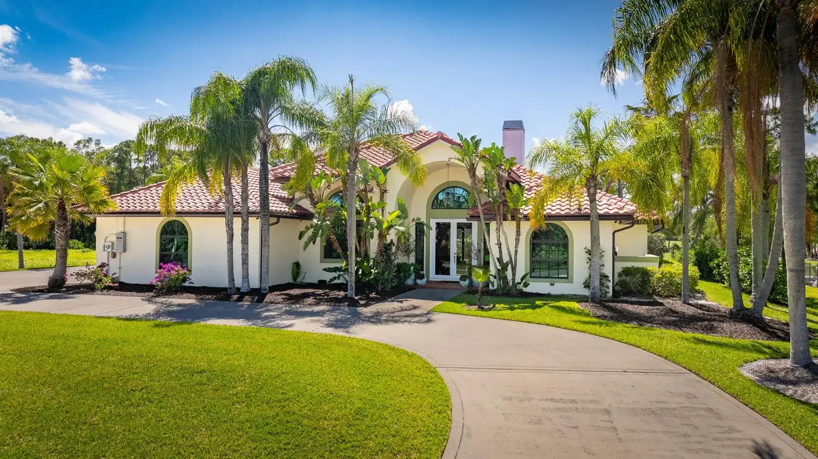 18680 SE Old Trail Drive E, Jupiter FL 33478 photo 2