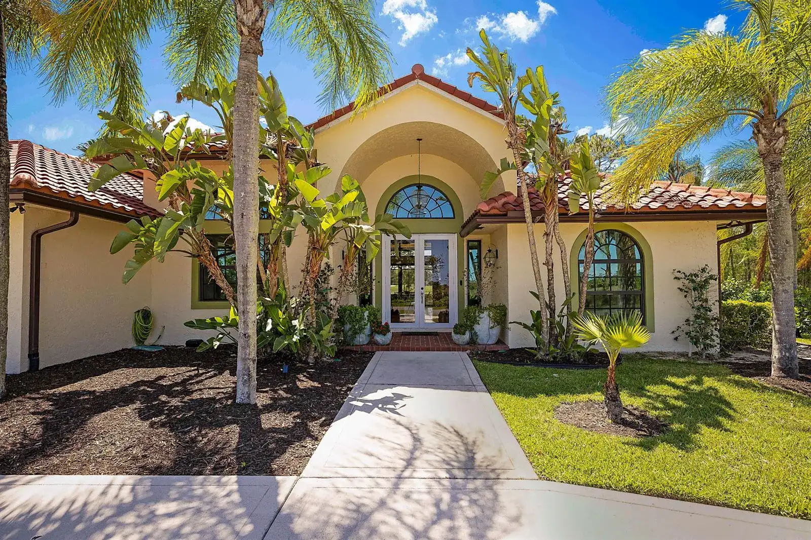 18680 SE Old Trail Drive E, Jupiter FL 33478 photo 4