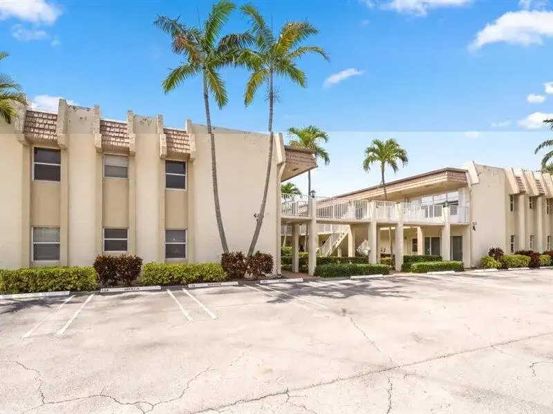 600 Snug Harbor Drive # A16, Boynton Beach FL 33435 photo 4
