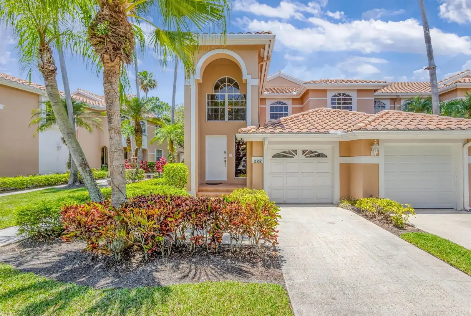 222 Legendary Circle, Palm Beach Gardens FL 33418