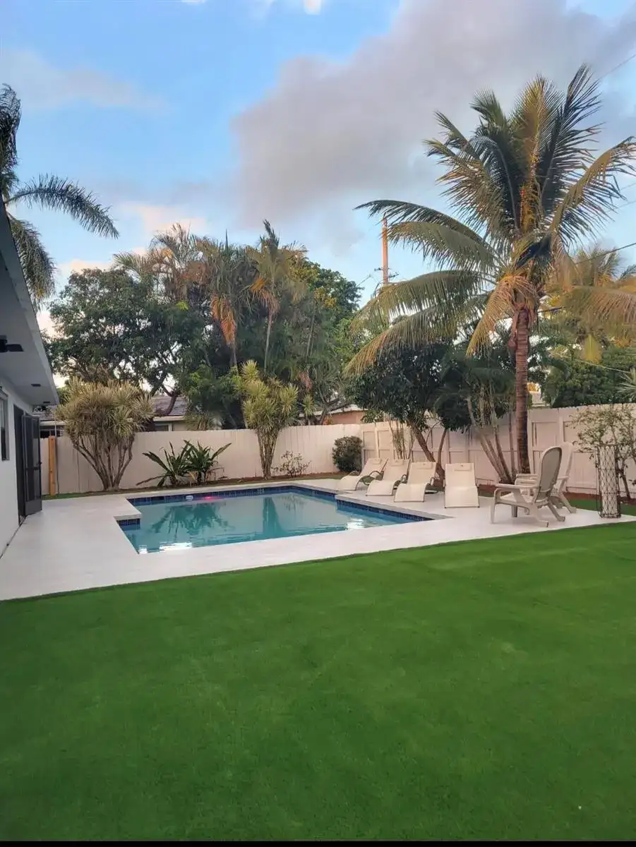 404 SE 6th Avenue, Deerfield Beach FL 33441 photo 5