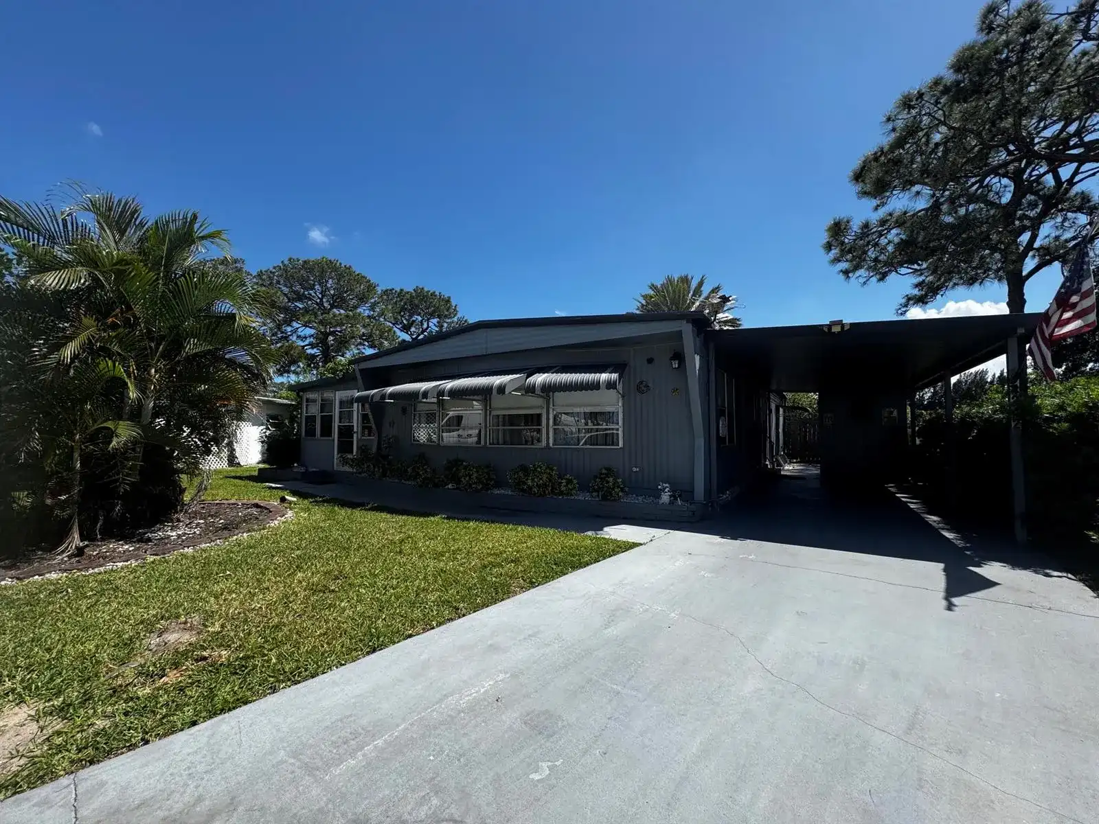 4242 3rd Court, Lantana FL 33462
