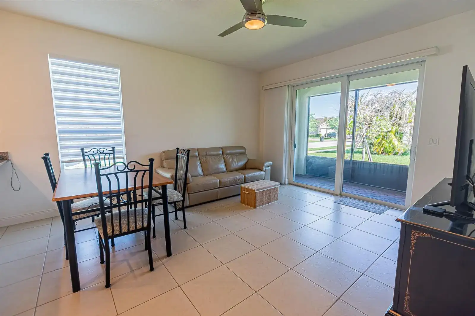 9792 SW Trumpet Tree Circle, Port St. Lucie FL 34987 photo 3