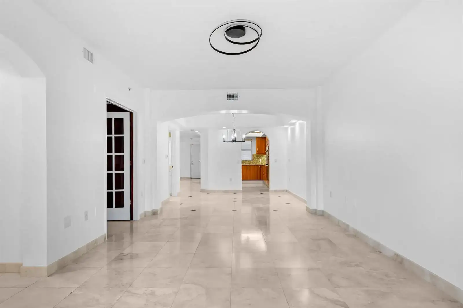 2051 SE 3rd Street, Deerfield Beach FL 33441 photo 5