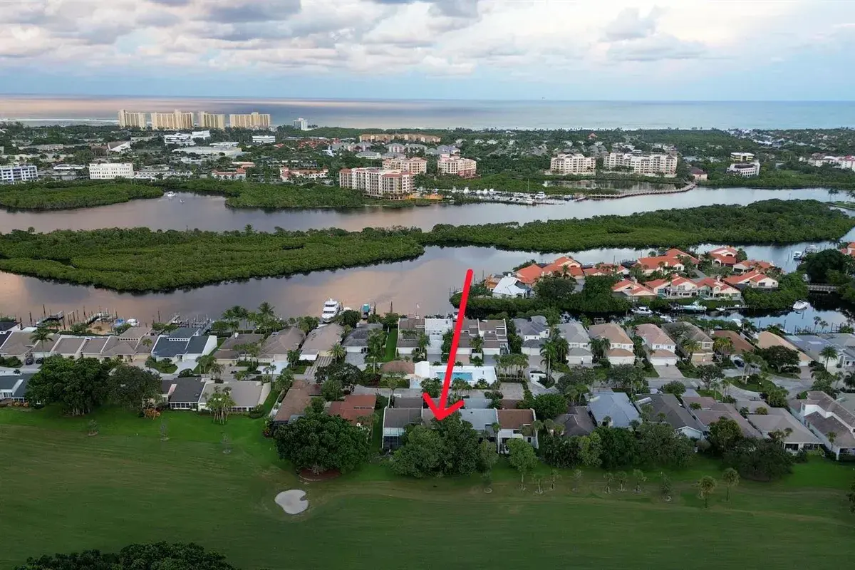 17145 Bay Street, Jupiter FL 33477