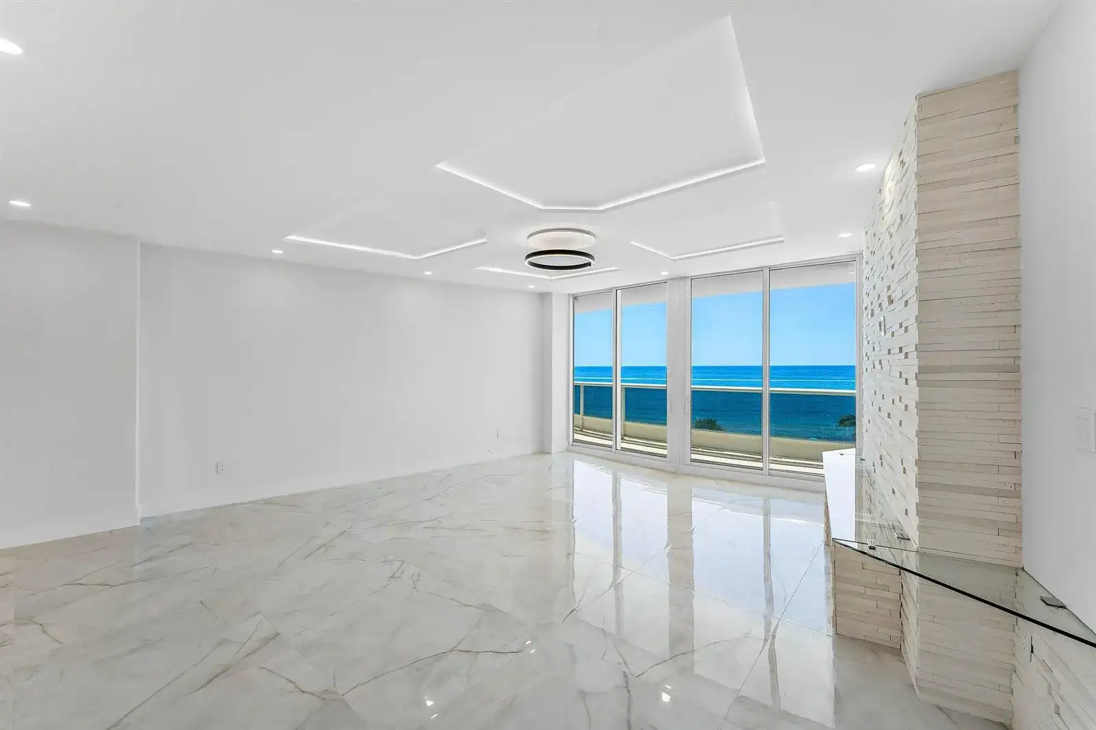 700 S Ocean Boulevard # 504, Boca Raton FL 33432 photo 2