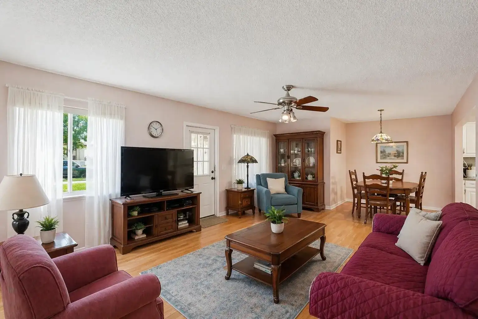 5760 Pine Wood Drive # 1, FL 33463 photo 3