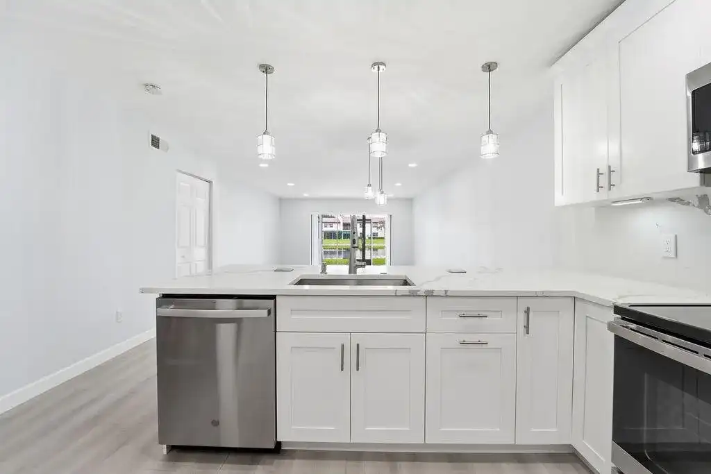 21839 Arriba Real # 10g, Boca Raton FL 33433