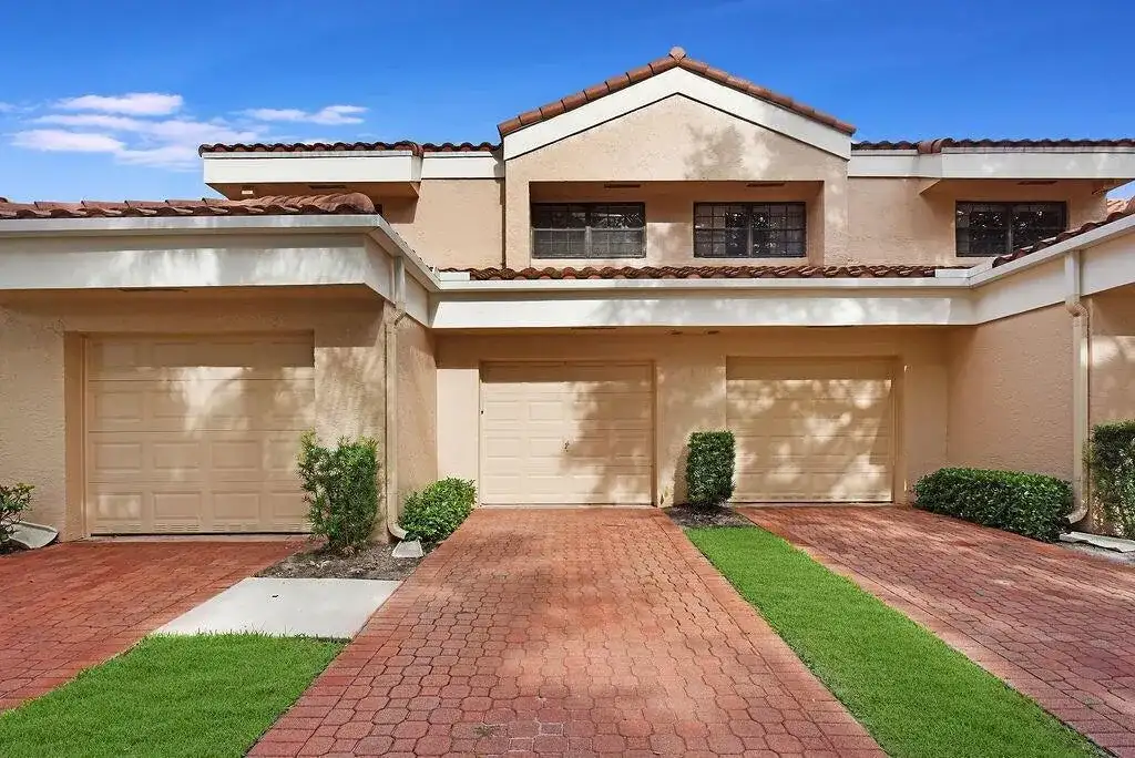 17340 W Boca Club Boulevard, Boca Raton FL 33487 photo 2