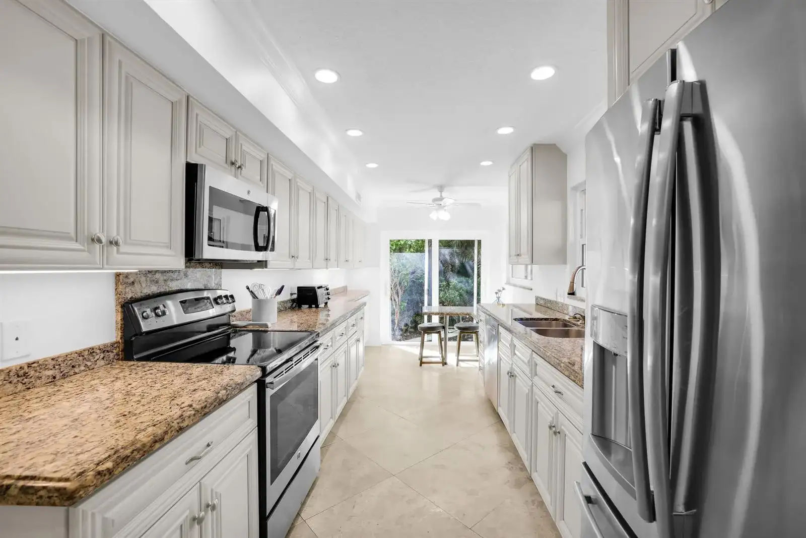 4161 U.s. Hwy 1 # I2, Jupiter FL 33477 photo 2