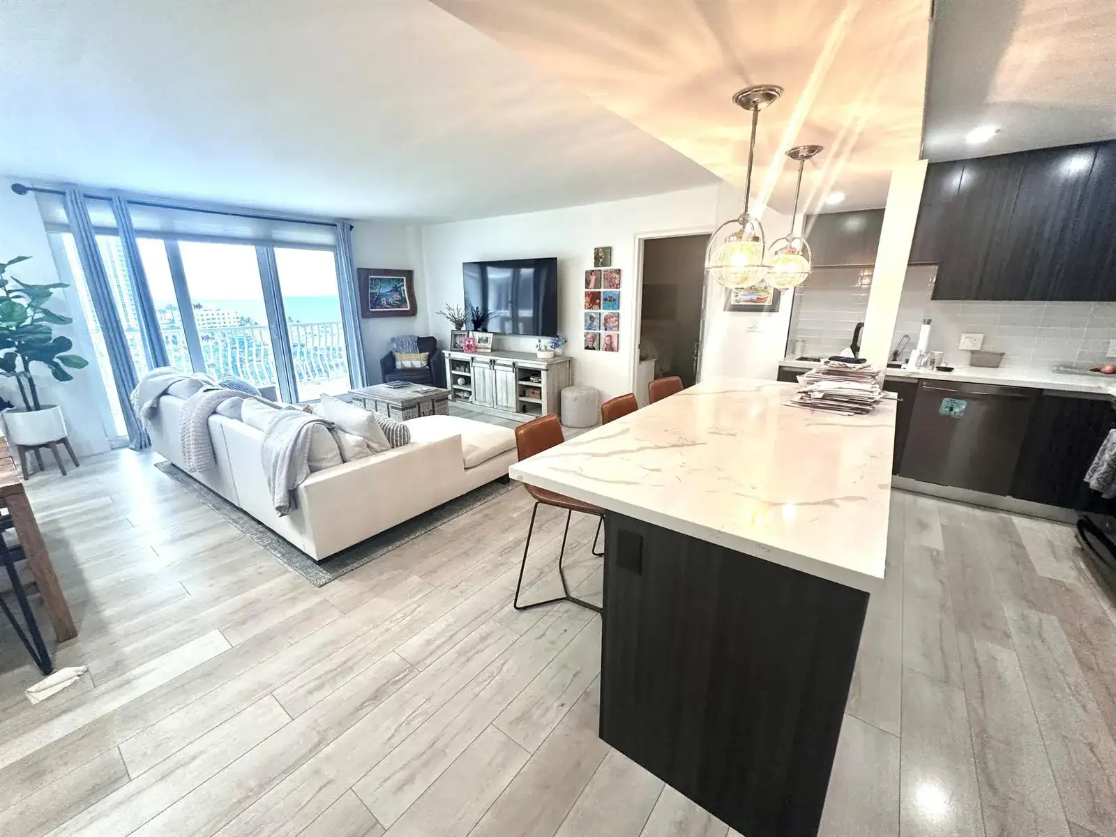 1 Las Olas Circle # 1211, Fort Lauderdale FL 33316 photo 2