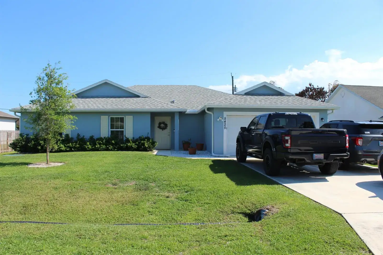5425 NW Edgewater Avenue, Port St. Lucie FL 34983 photo 2