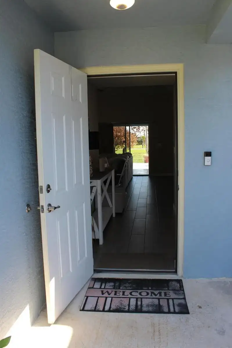 5425 NW Edgewater Avenue, Port St. Lucie FL 34983 photo 3