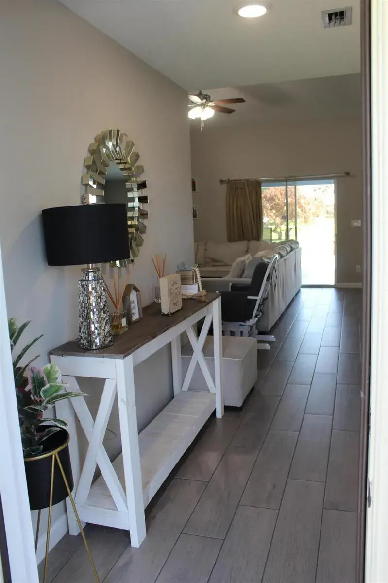 5425 NW Edgewater Avenue, Port St. Lucie FL 34983