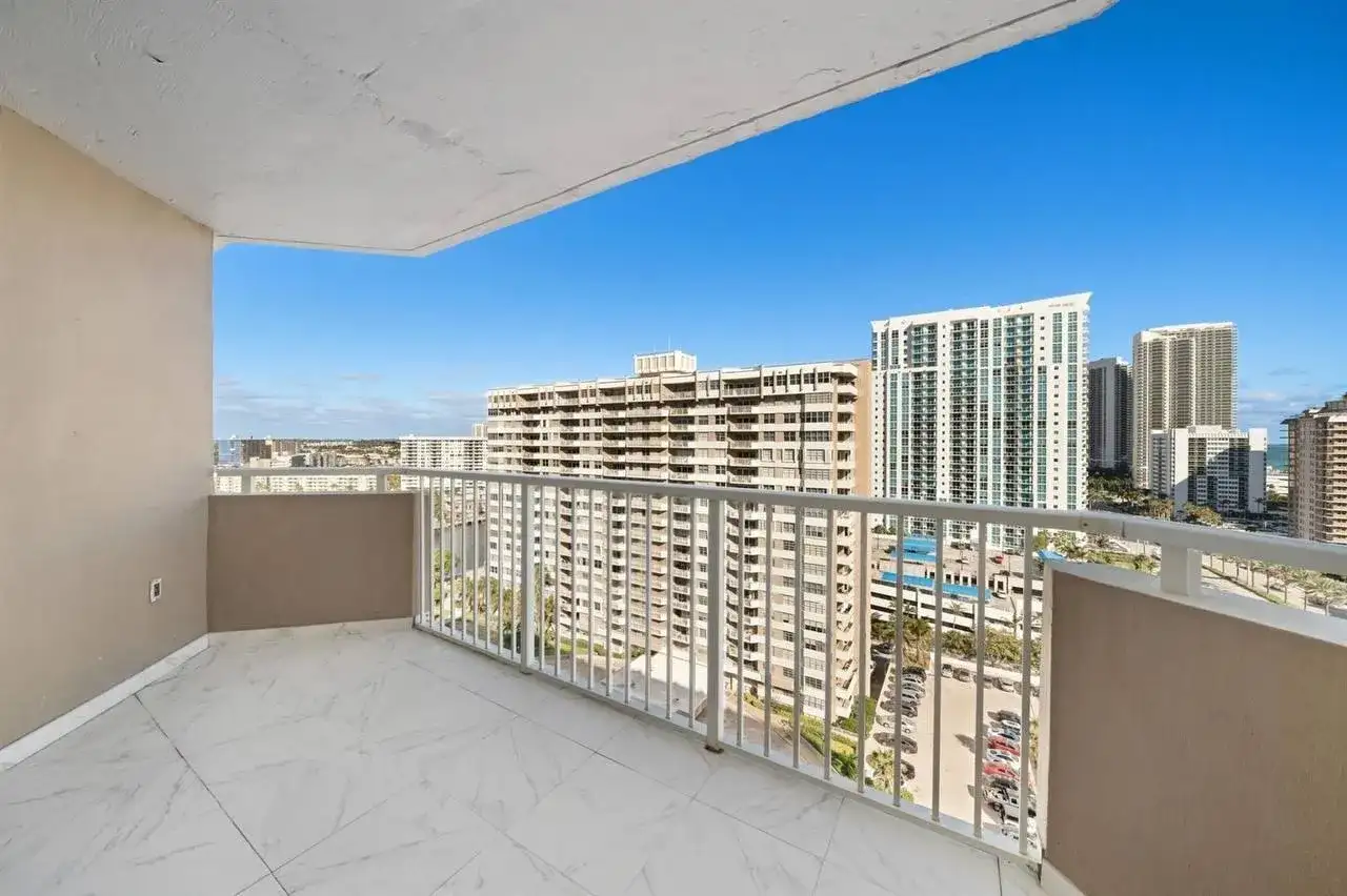 1985 S Ocean Drive # 16b, Hallandale Beach FL 33009 photo 4