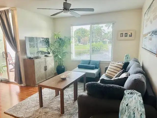 402 Villa Circle # 402, Boynton Beach FL 33435 photo 3