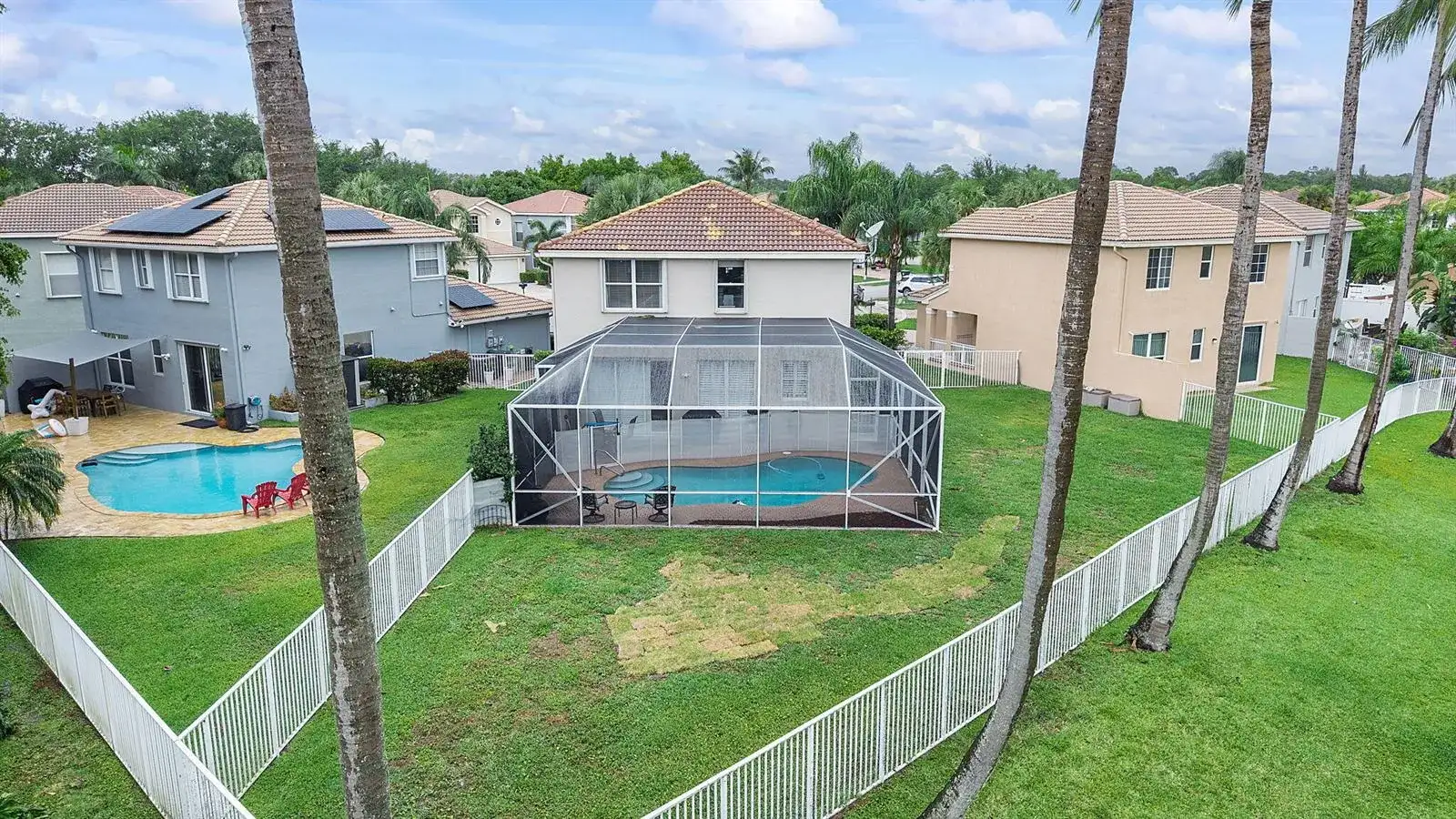 5120 Crescent Moon Drive, FL 33463 photo 4