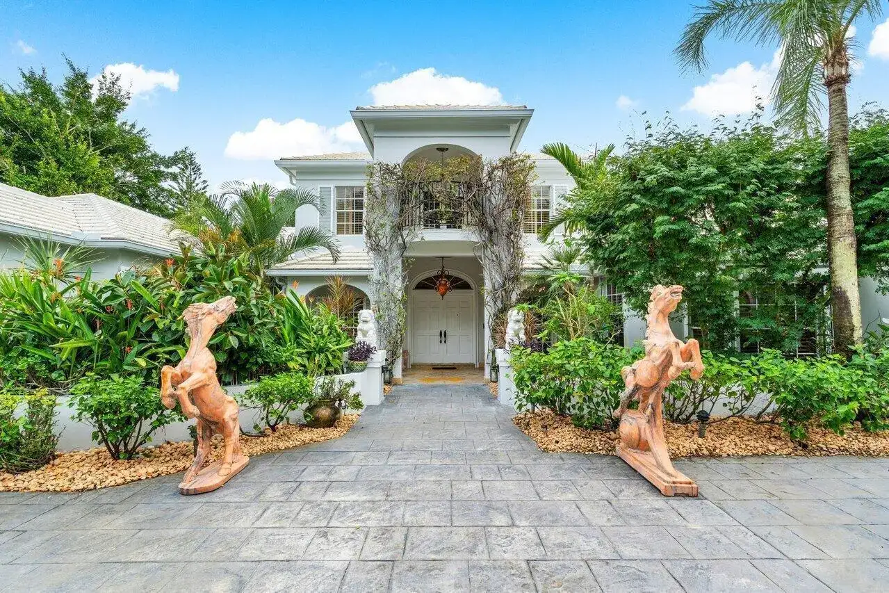 2540 Fairway Island Drive, Wellington FL 33414 photo 4