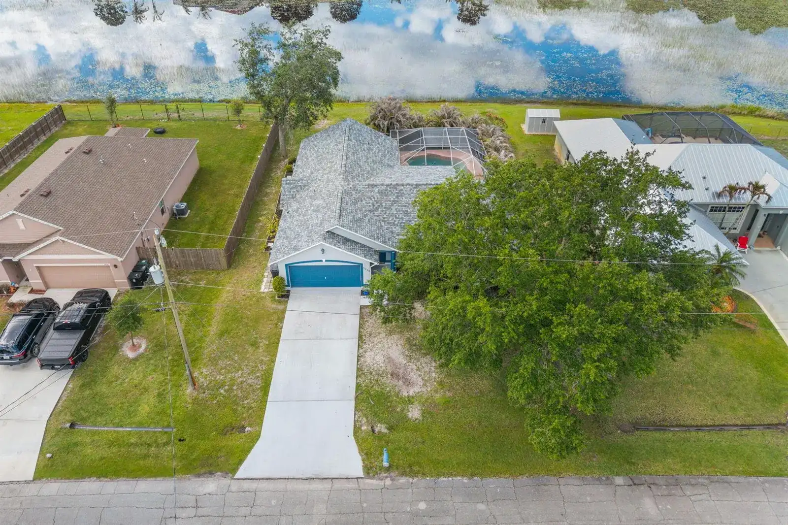 5930 NW Theda Lane, Port St. Lucie FL 34983 photo 2
