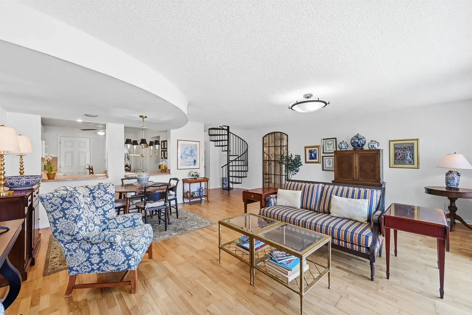 670 Tennis Club Drive # 303, Fort Lauderdale FL 33311