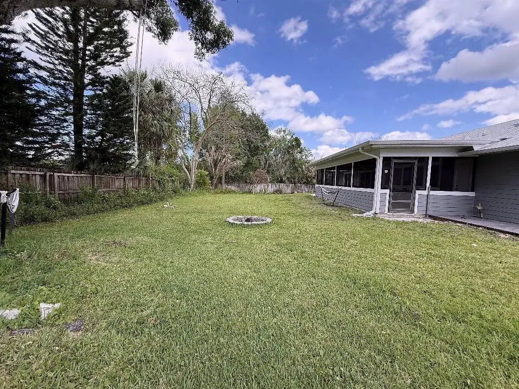 2402 River Hammock Lane, Fort Pierce FL 34981 photo 4