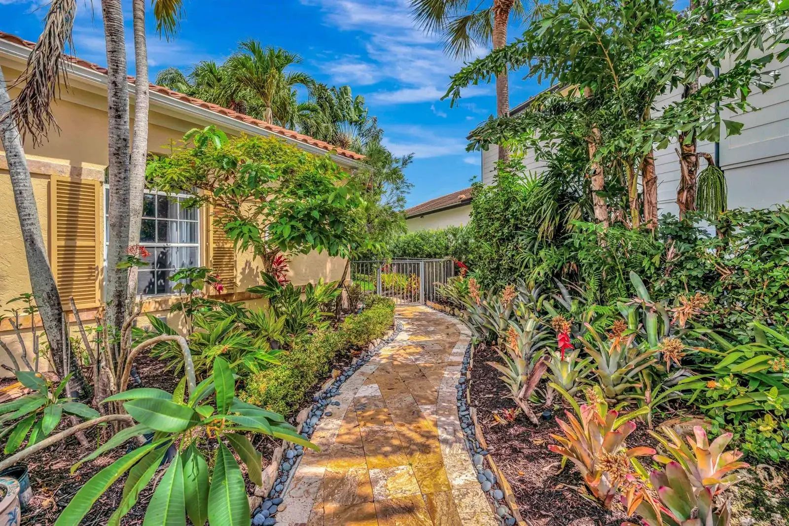 186 Golf Village Boulevard, Jupiter FL 33458 photo 4