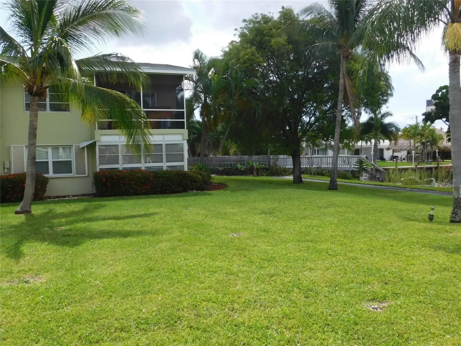 960 Crystal Lake Drive # 201, Deerfield Beach FL 33064 photo 5