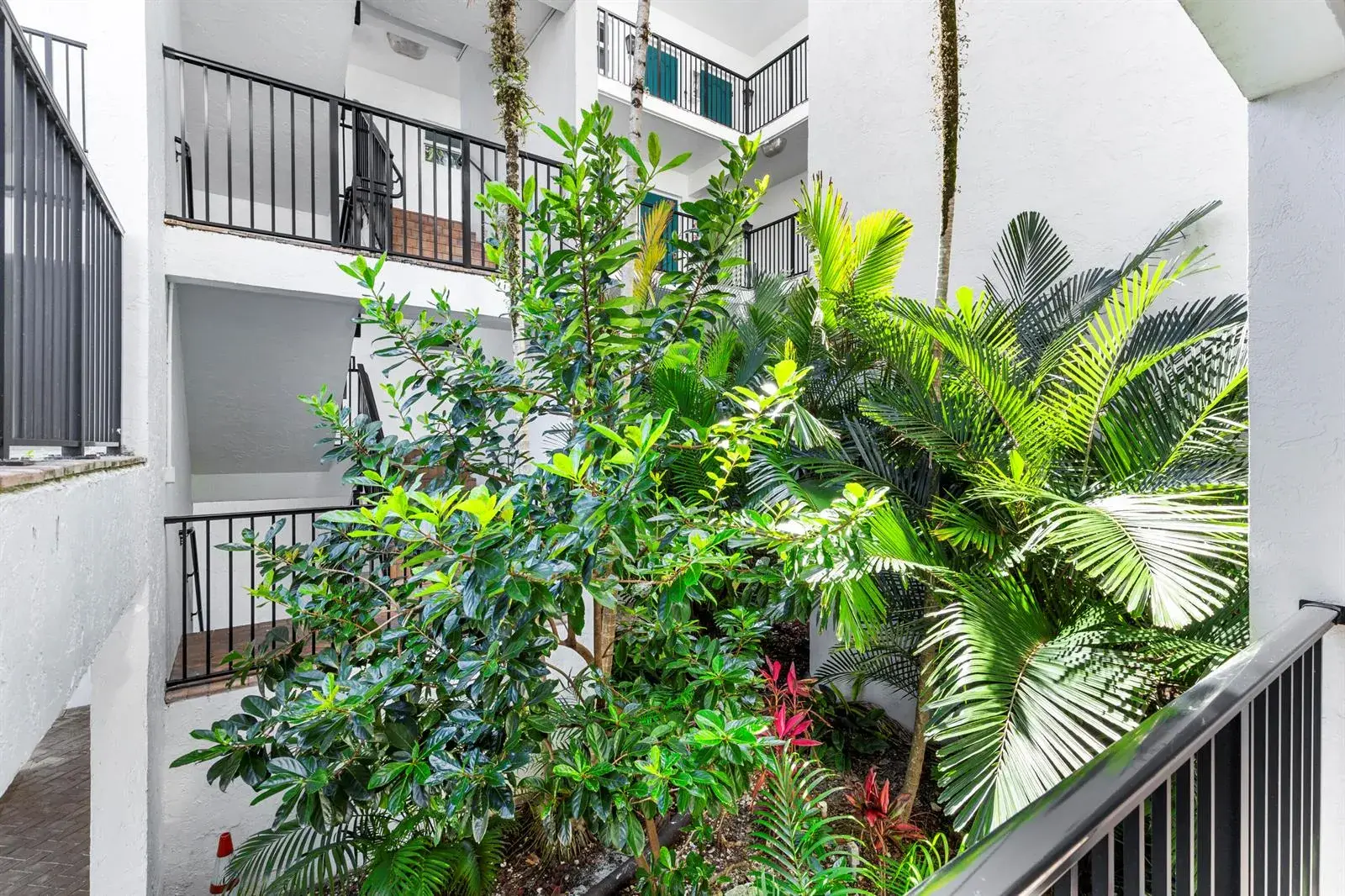 1212 SE 2nd Court # 303, Fort Lauderdale FL 33301