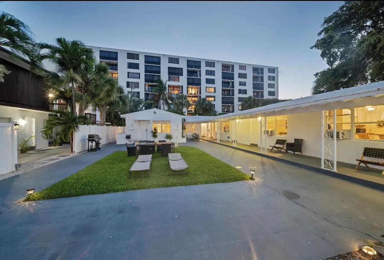 2307 N Ocean Boulevard # 4, Fort Lauderdale FL 33305