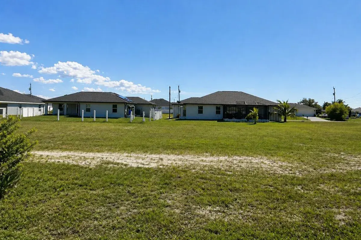 4318 NW 35th Street, Cape Coral FL 33993