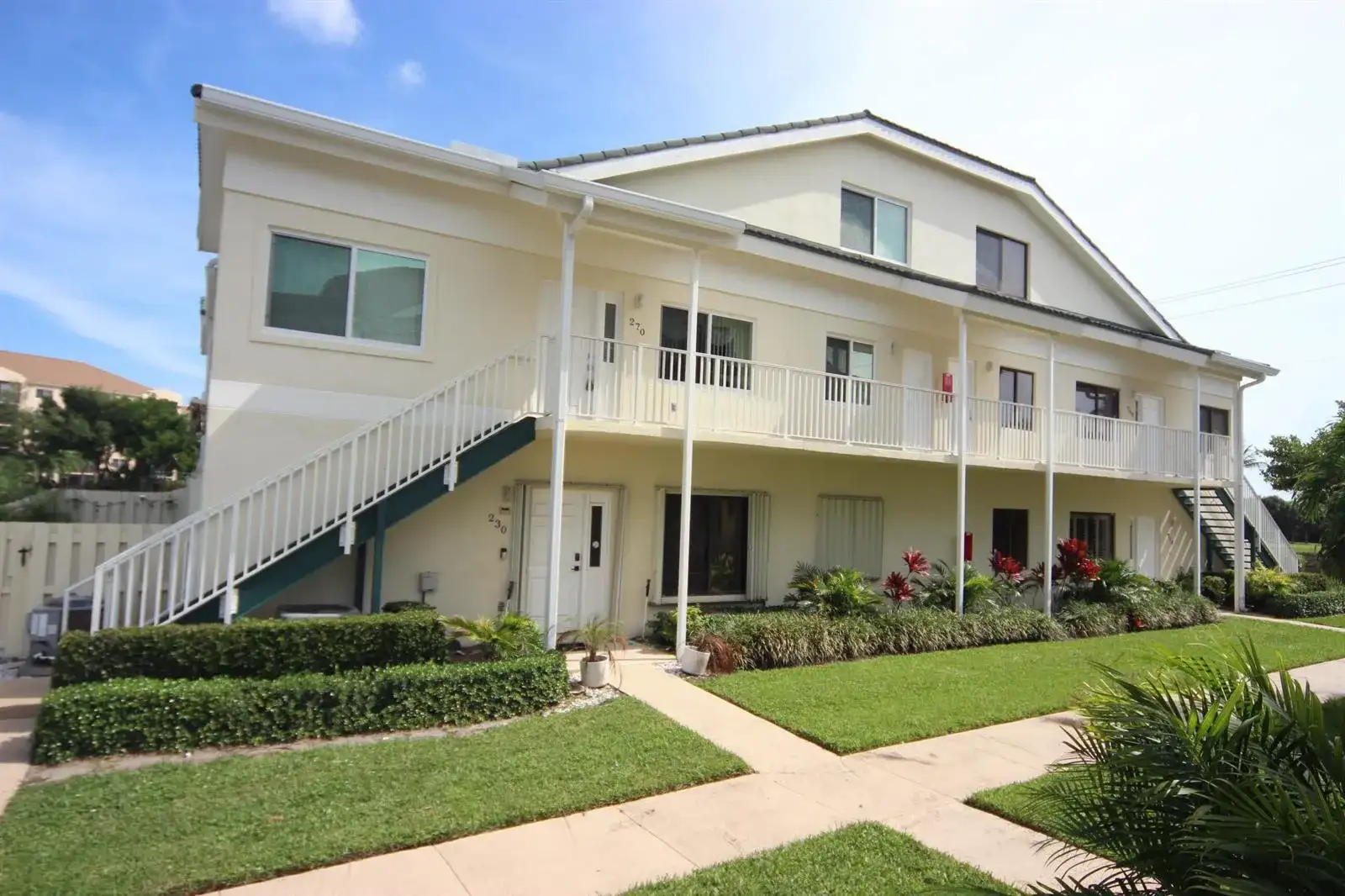 270 Bella Vista Court N # 70, Jupiter FL 33477 photo 2
