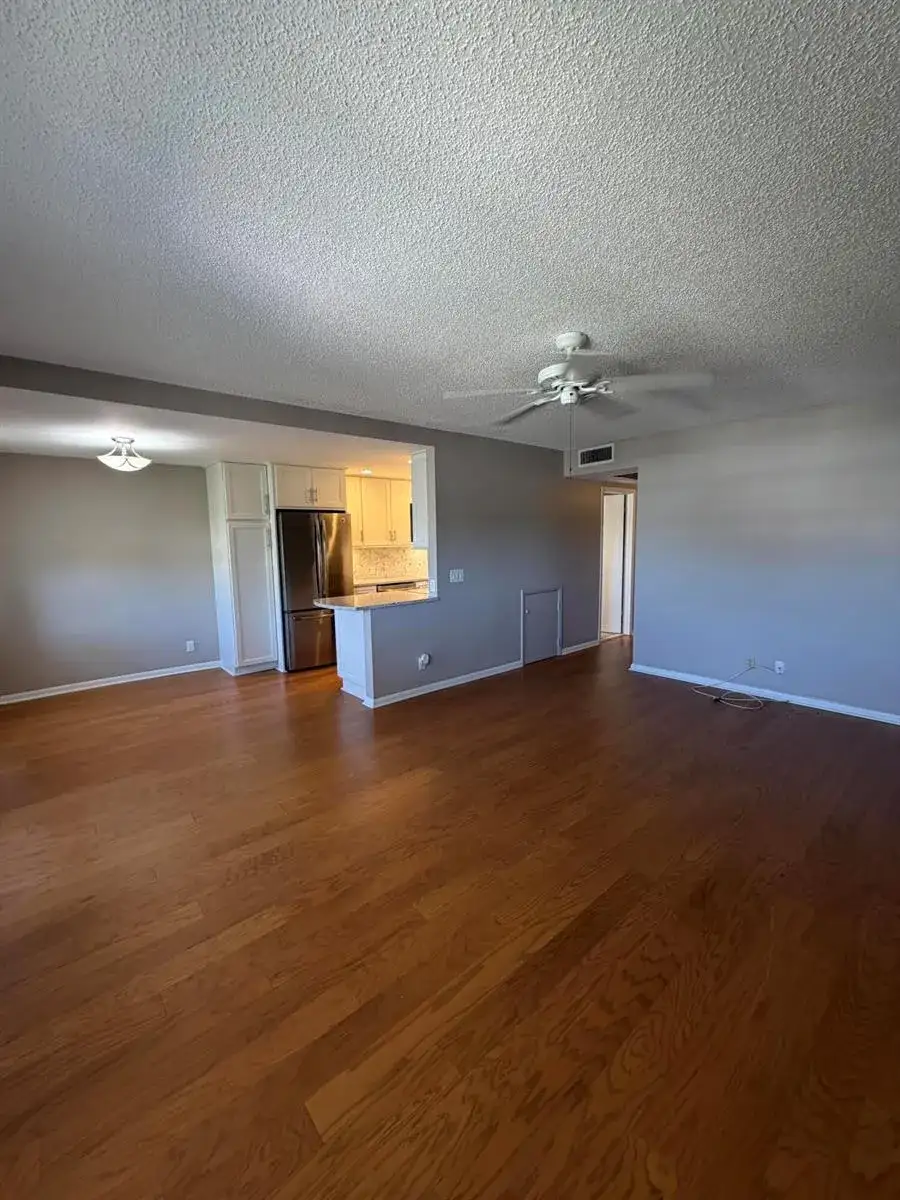 166 Dorset D, Boca Raton FL 33434 photo 3