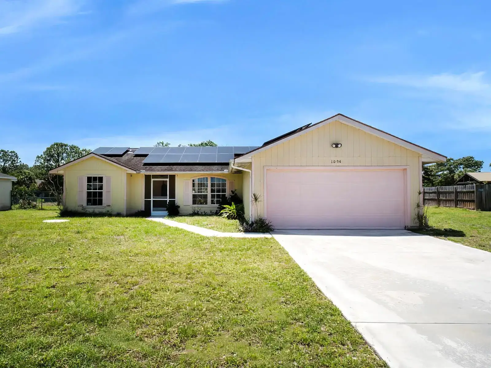 1094 SW Cairo Avenue, Port St. Lucie FL 34953