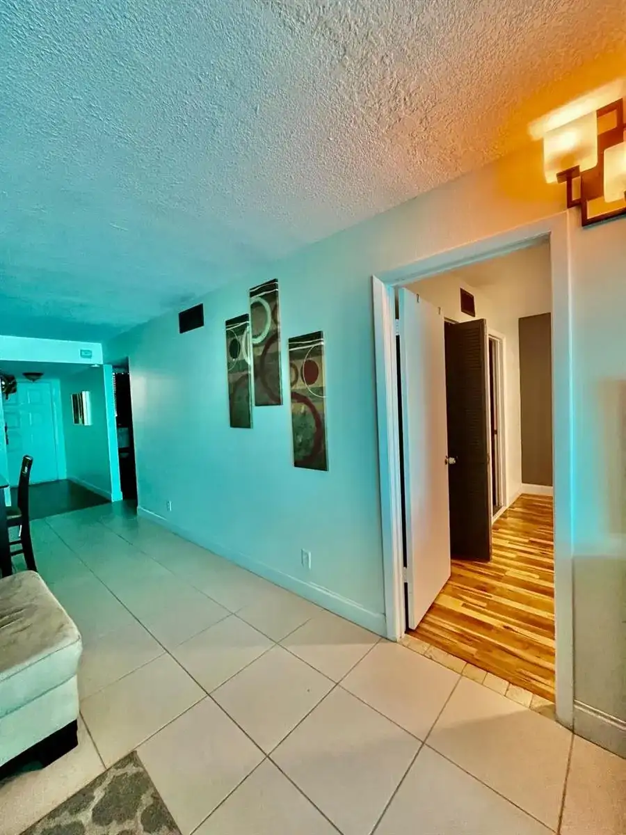 113 Lake Emerald Drive # 209, Oakland Park FL 33309 photo 5